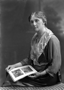 Mrs Paterson, Kent, England. November 1923. 