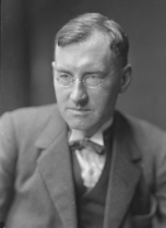 D.N. Mackay, male, 04.10.1926.