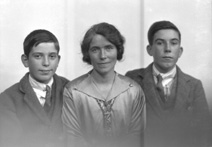 Ross, mother and two young sons.