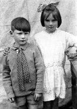 Original image from which the girl was isolated and remade for Mrs MacDonald, Craiglands, Fortrose, June 1927. For finished image see 26551c (under the name Mrs Thexton).