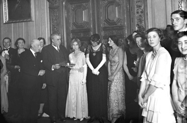 Group of people at a function in September 1931. #