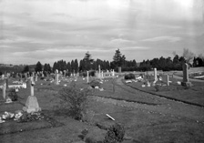 Tomnahurich cemetery.*