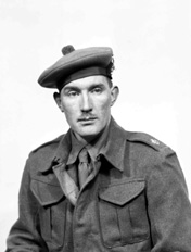 Lt. Ewen, Seaforth Highlanders. 