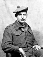 Lt. Winton, Seaforth Highlanders. 