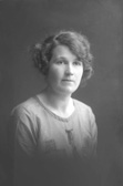Female portrait c.1922. #