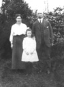 Francis Fraser, wife Janet and daughter Jessie. Submitted by Catherine Cowing. 
