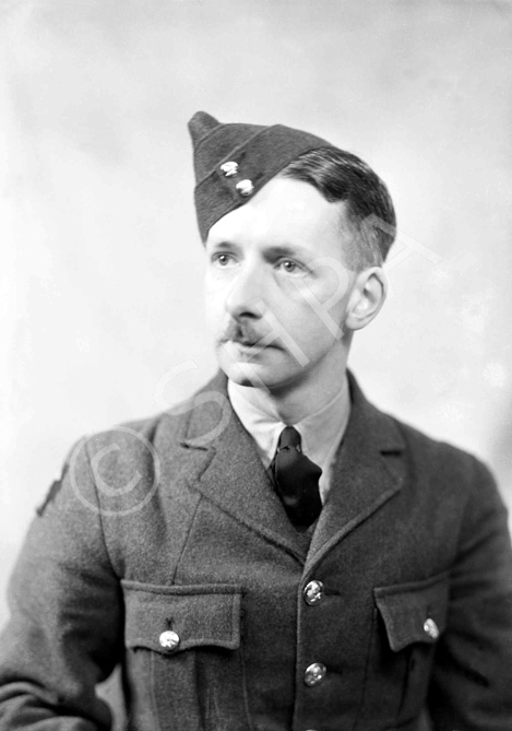 A/C2 Duncan Moir, RAF.