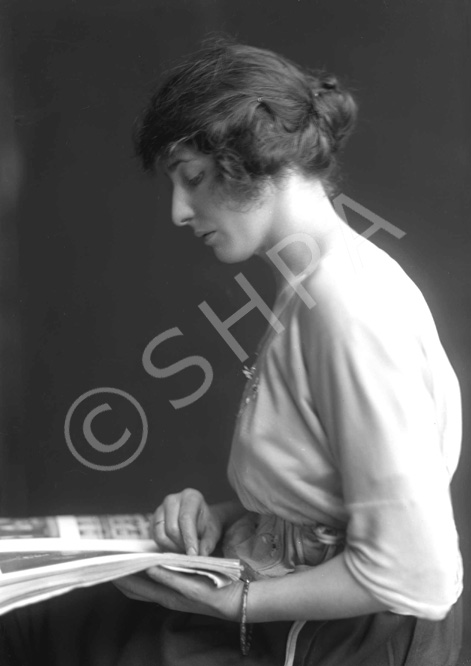 Woman reading profile portrait c.1922. #